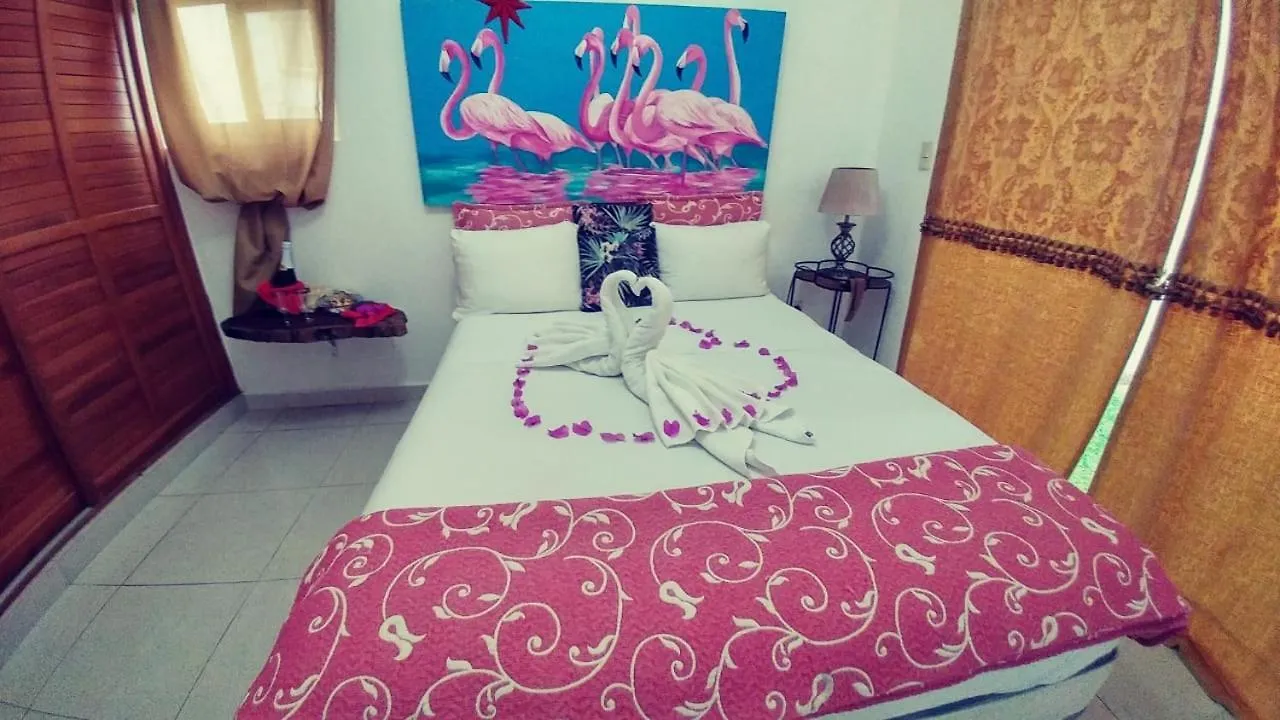 *** Bed & Breakfast La Casa Di Naomi Villa Playa del Carmen Mexico